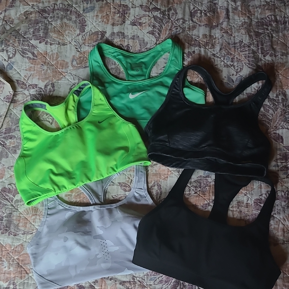 Nike Women's Sports Bra Set - Green, Black, Gray